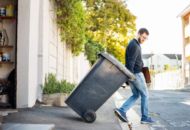 Best Commercial Cleanout Services  in Lyons, OR